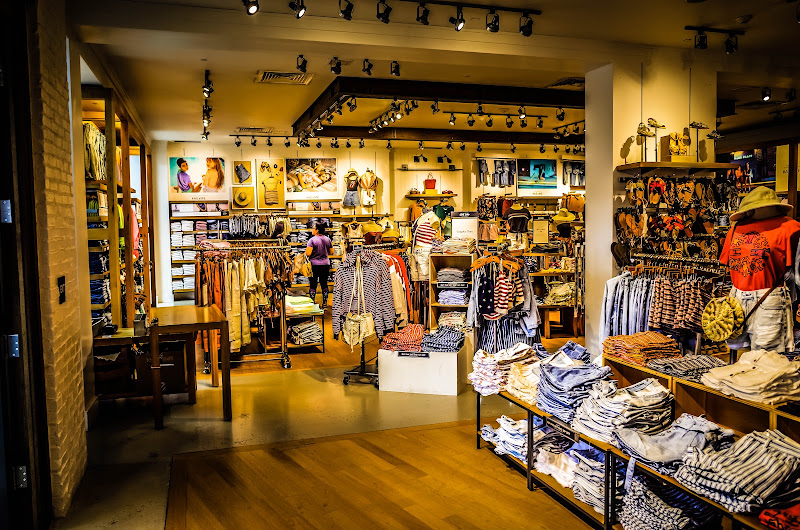 American Eagle Outfitters