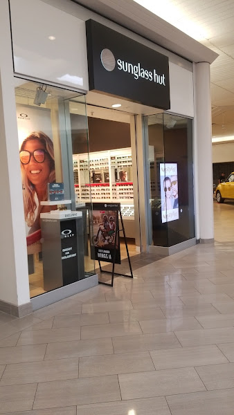 Sunglass Hut