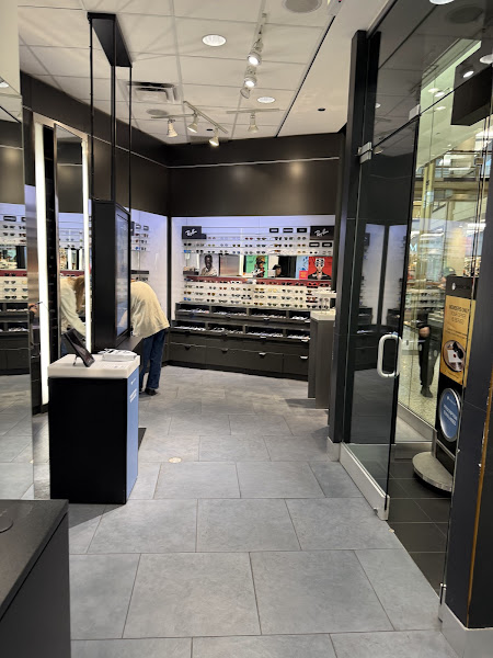 Sunglass Hut