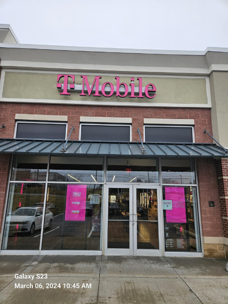 T-Mobile Experience Store