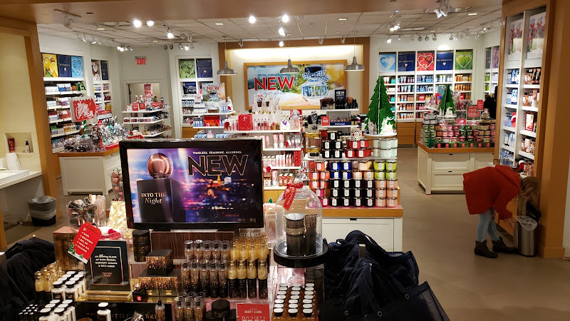 Bath & Body Works