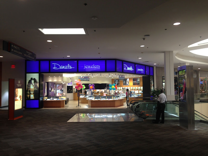 Daniel's Jewelers