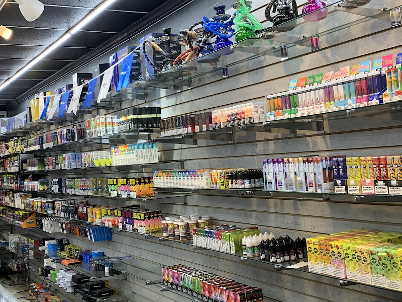 SMOKE EZ VAPE & CBD - More