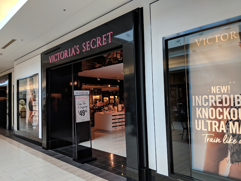 Victoria's Secret & PINK