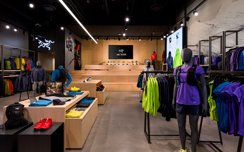 Arc'teryx 17th Avenue
