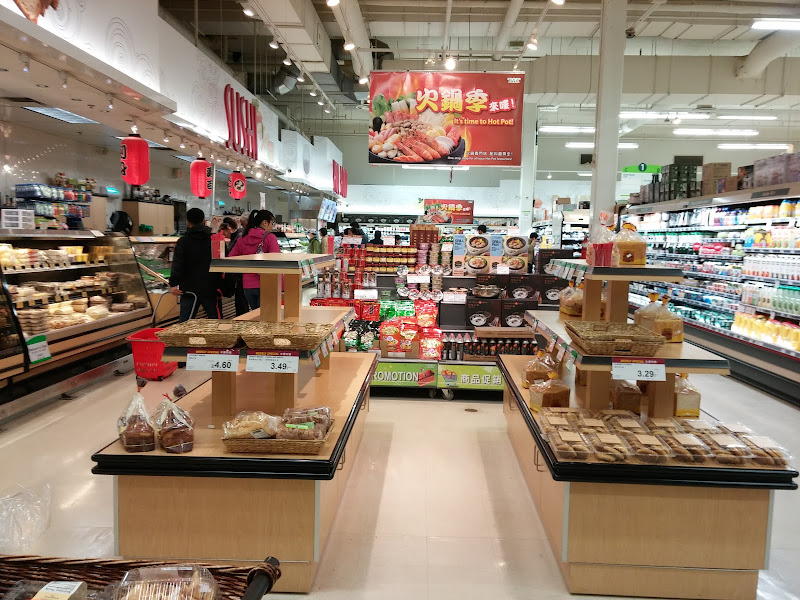T&T Supermarket Coquitlam Store