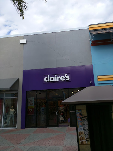 Claire's