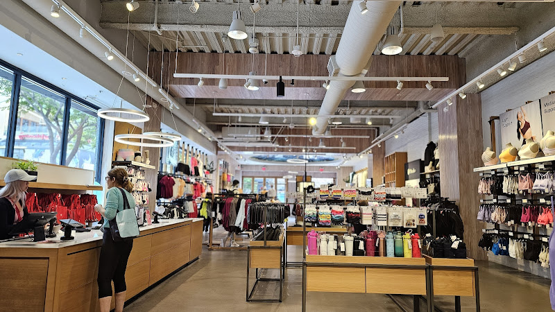 lululemon
