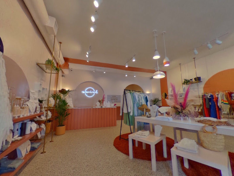 Swirl Boutique