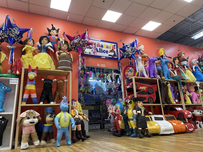 Alice Party Supplies