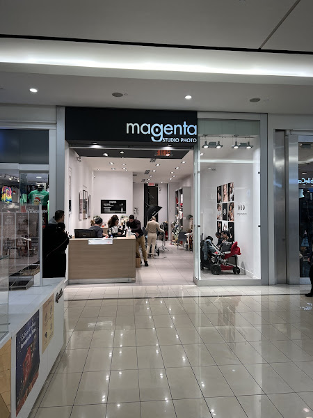 Magenta Photo Mail Champlain