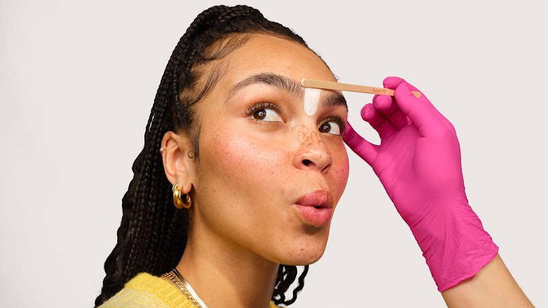Ulta - Benefit Cosmetics BrowBar