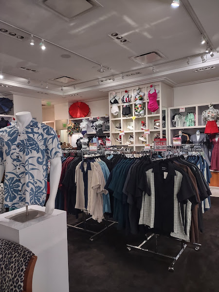 Sassy Pinup Clothing - (Montclair, CA)