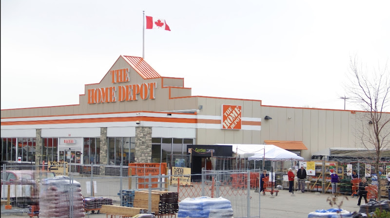 Outdoor Garden Centre at The Home Depot
