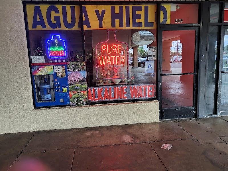 Agua y Hielo