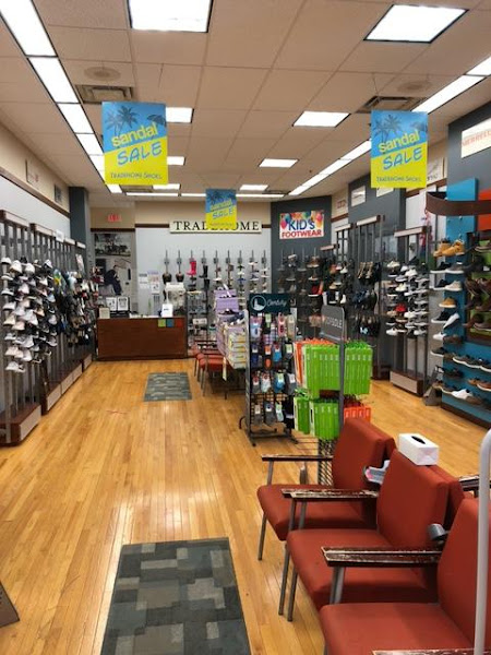 Tradehome Shoes