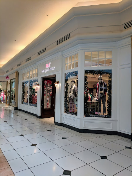 Vineyard Vines