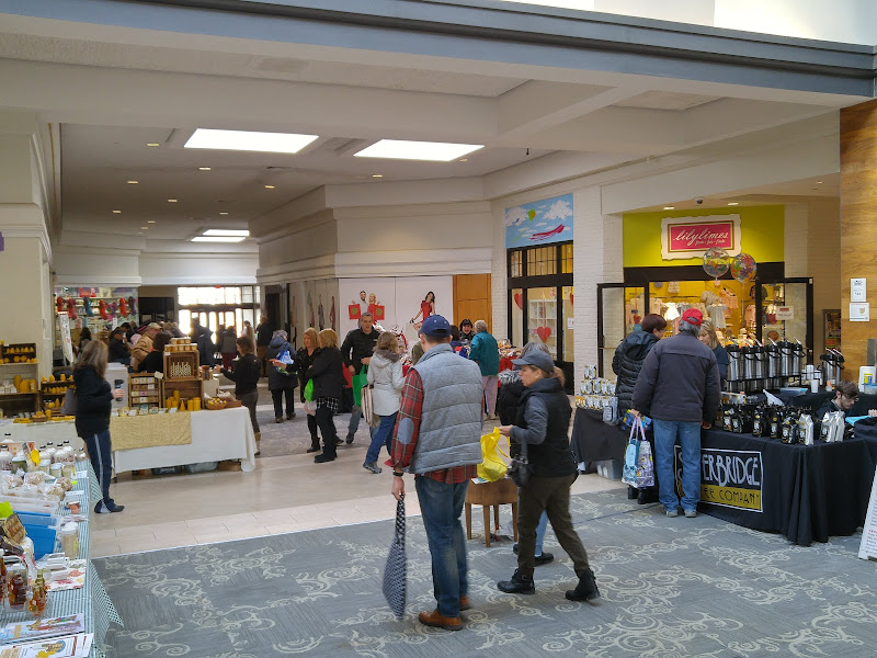 The Shops at Worthington Place