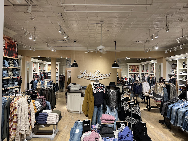 Lucky Brand