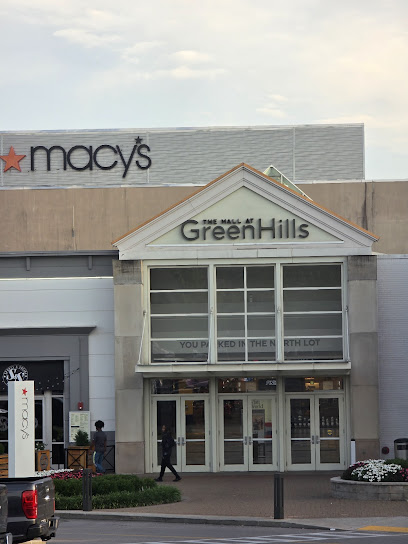 State & Liberty Clothing - The Mall At Greenhills