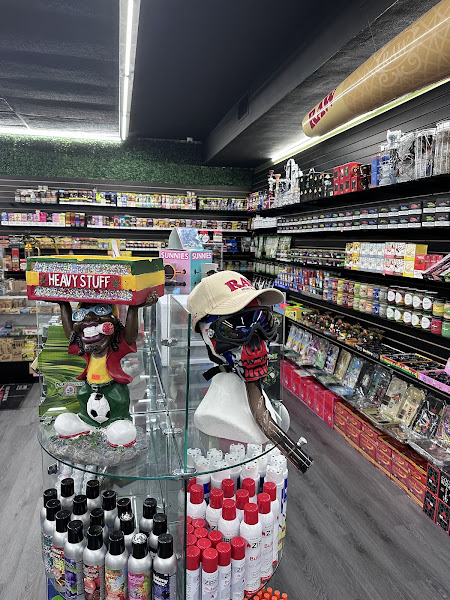 Kings smoke shop