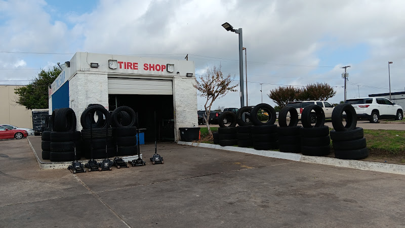Lopez Tire Shop
