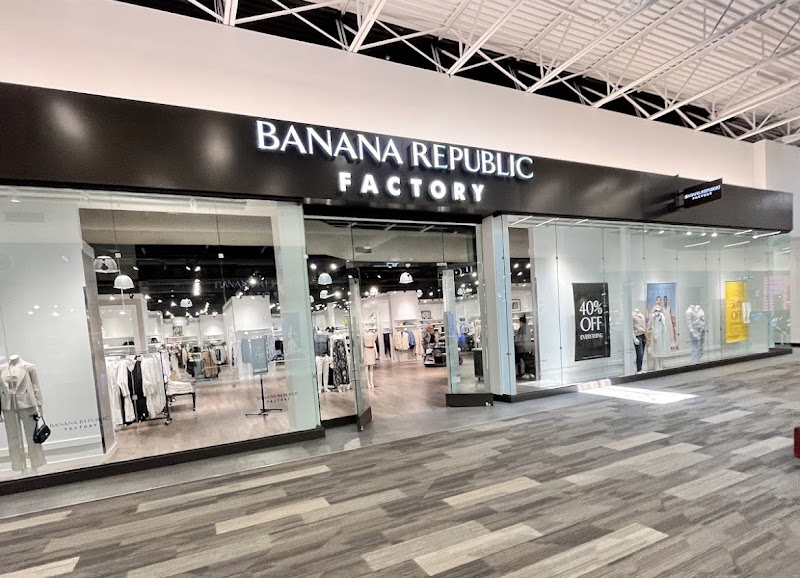 Banana Republic Factory Store