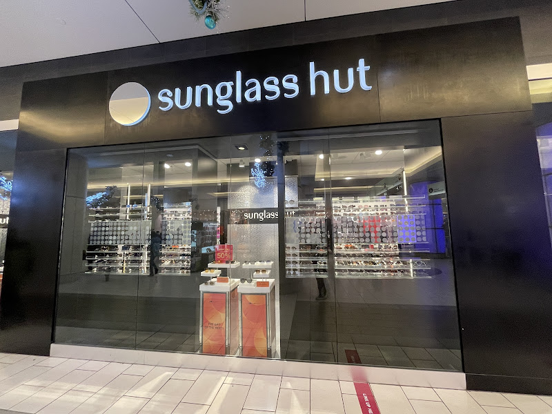 Sunglass Hut