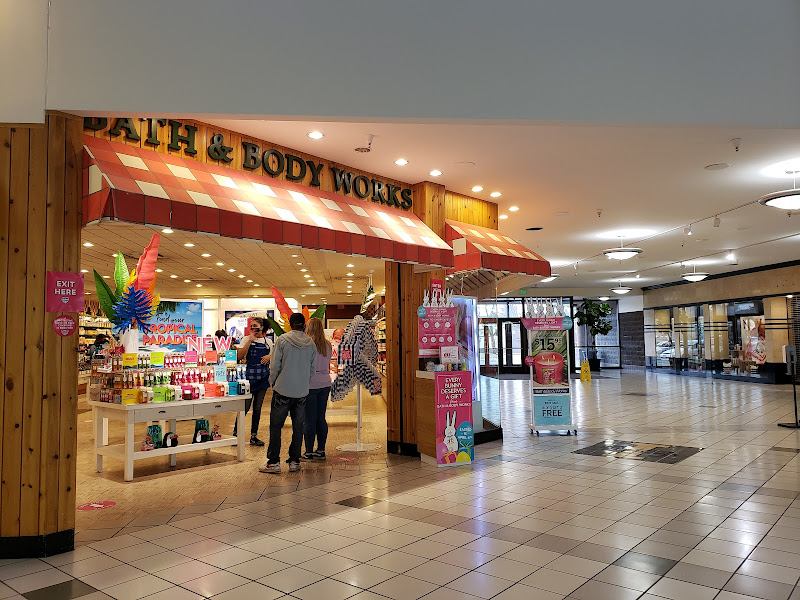Bath & Body Works