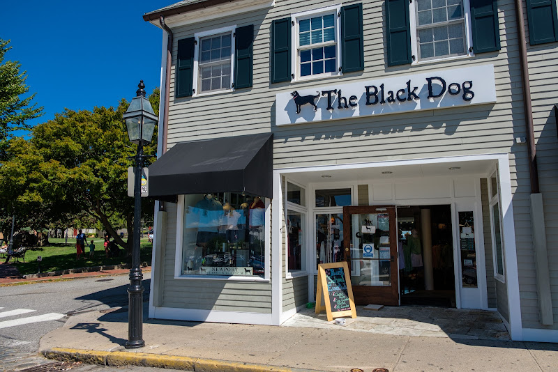 The Black Dog General Store - Newport Thames St.