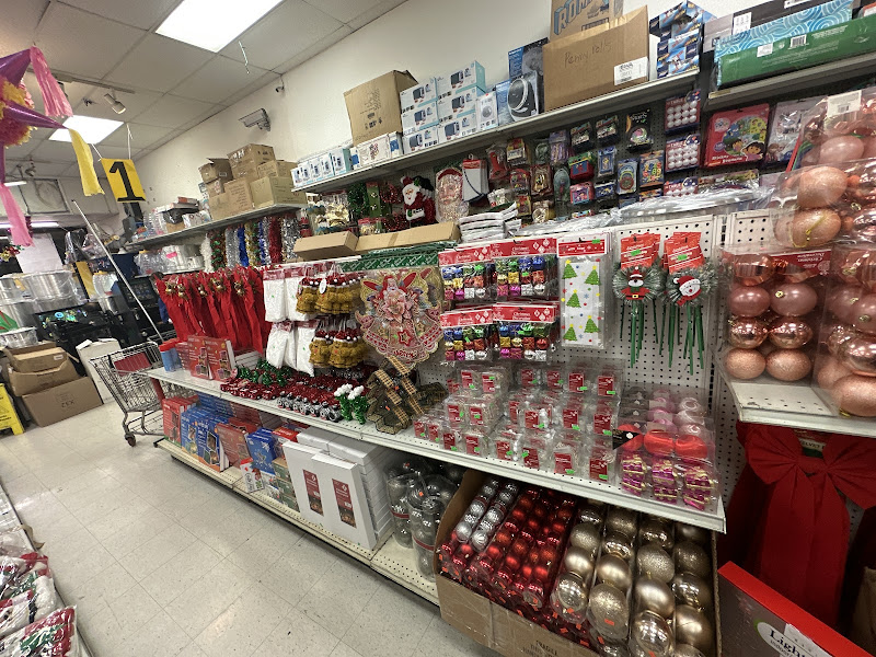 98¢+ Store