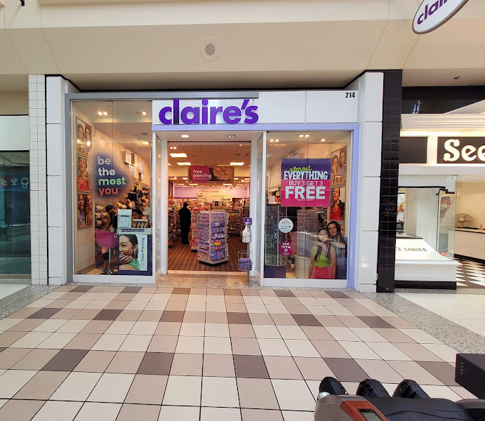 claire's