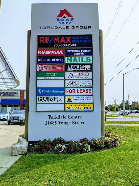 Yorkdale Center