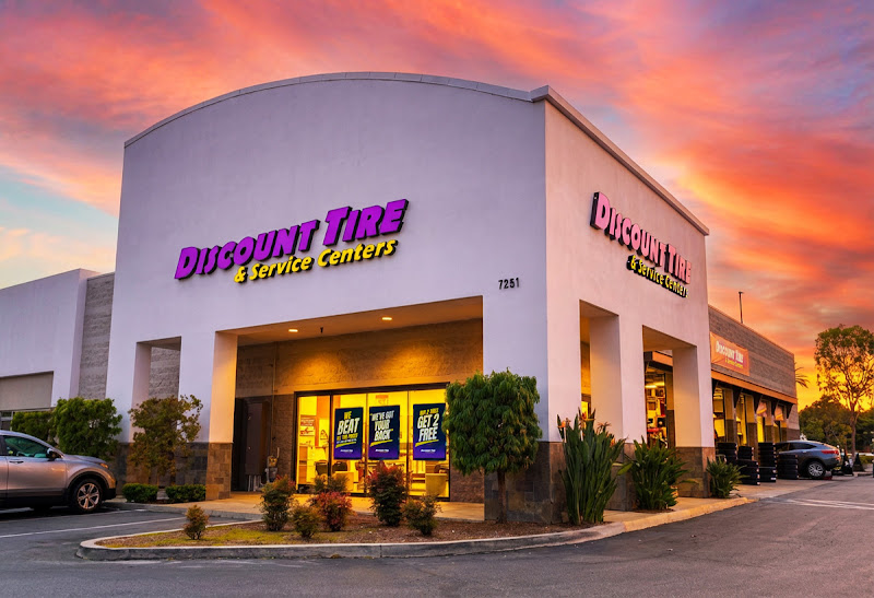 Discount Tire & Service Center
