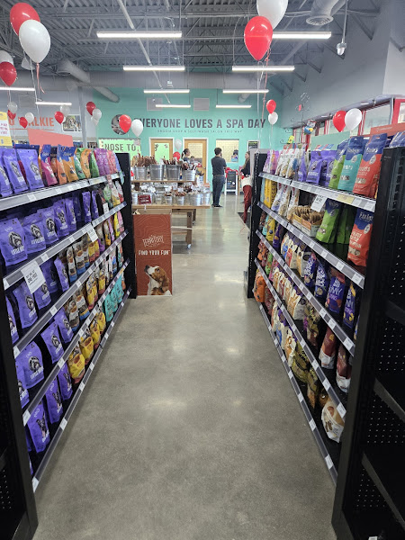 Chuck & Don's Pet Food & Supplies