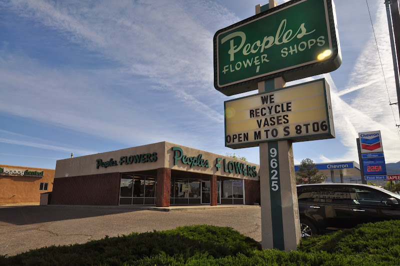 Peoples Flower Shops Far North Location