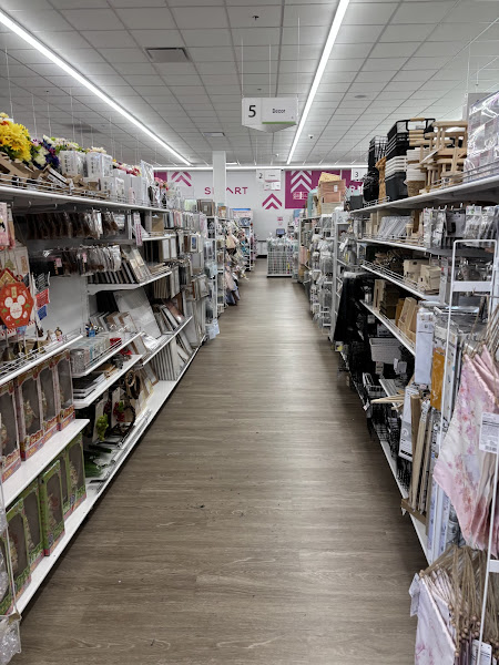 Daiso - Japanese Household Goods