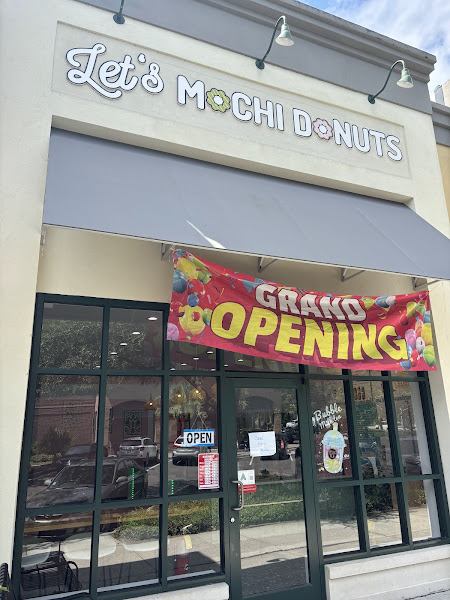 Let’s Mochi Donut, Korean Corn Dog, and Fried Chicken