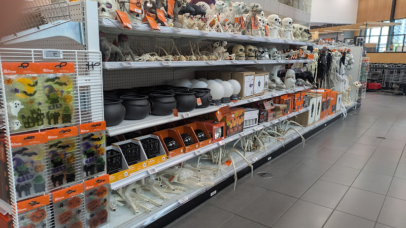 Chemin de Moda (Carlingwood Mall)