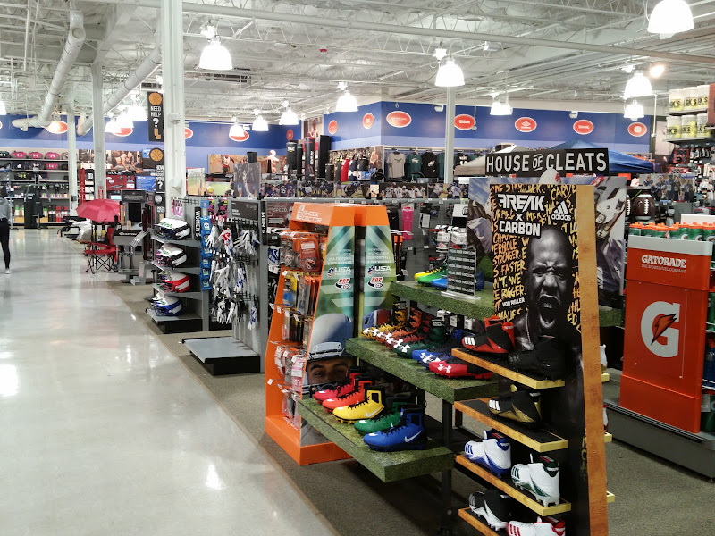 Dick's Sporting Goods