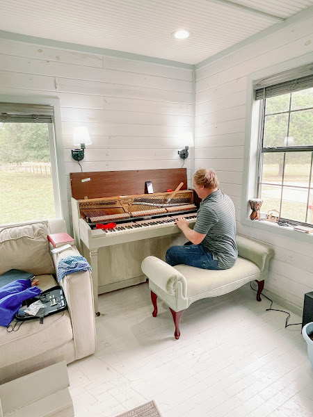 Edgewater Piano Company