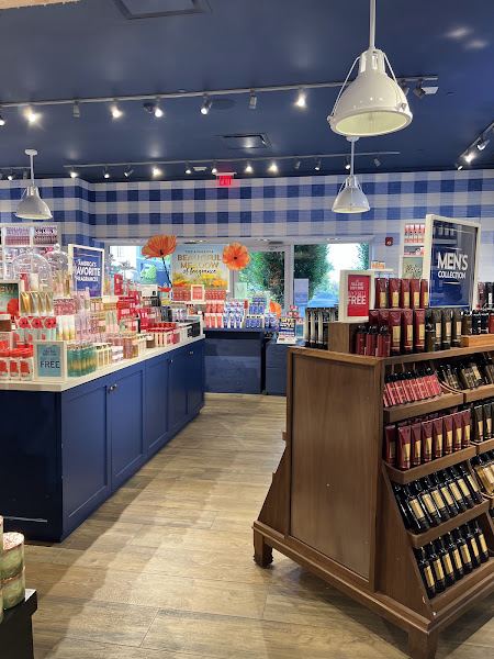 Bath & Body Works