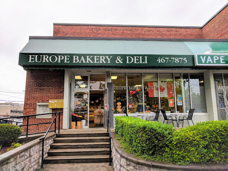 Bella Nonna's Deli and Grocer