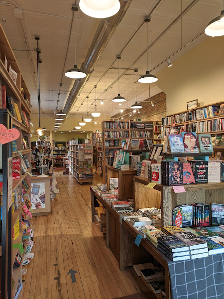 Zenith Bookstore