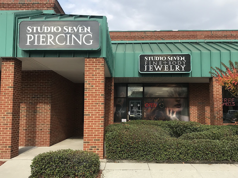 Studio Seven Piercing