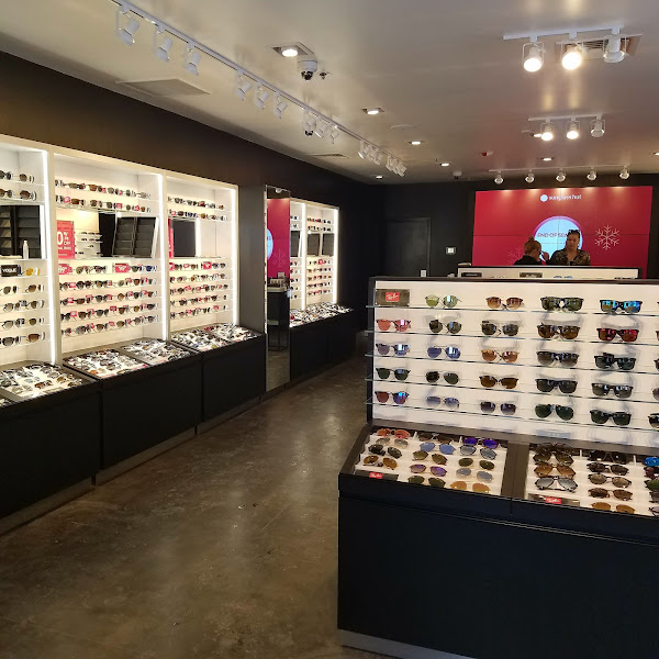Sunglass Hut