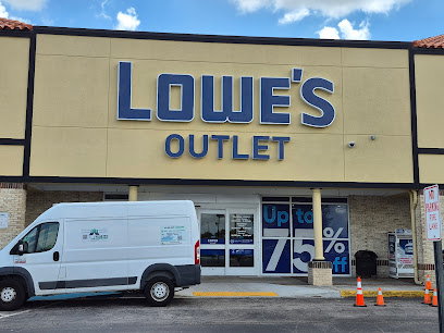 Lowe's Outlet Store