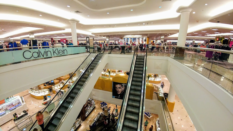 Dillard's