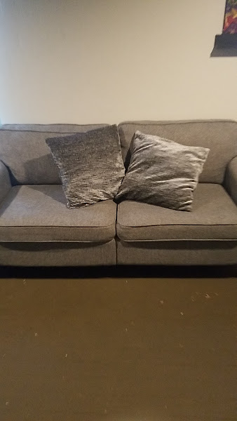 MAX Home Furnishings