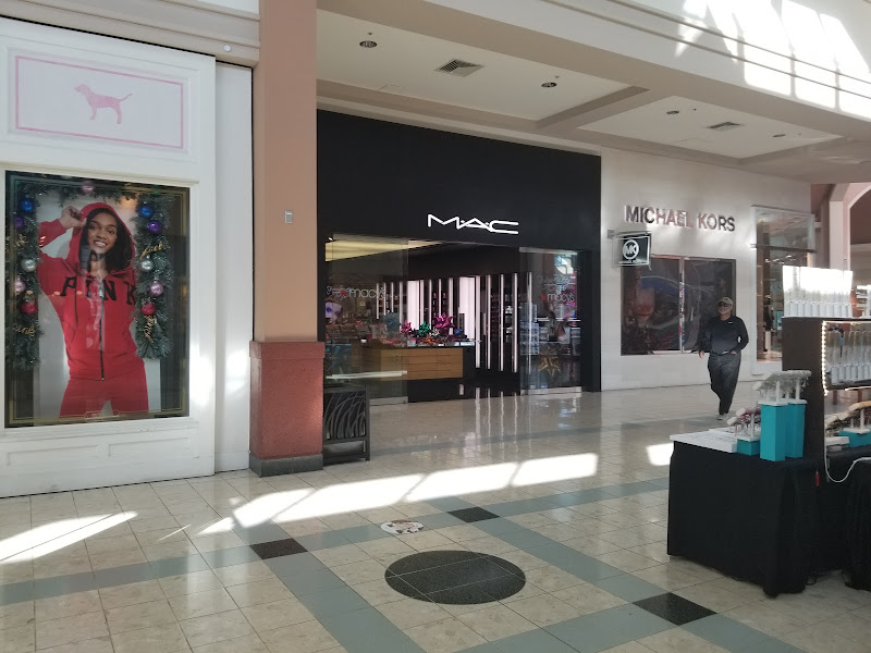 MAC Cosmetics